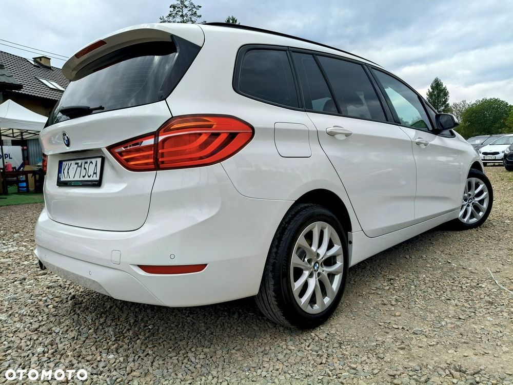 BMW Seria 2 - 18