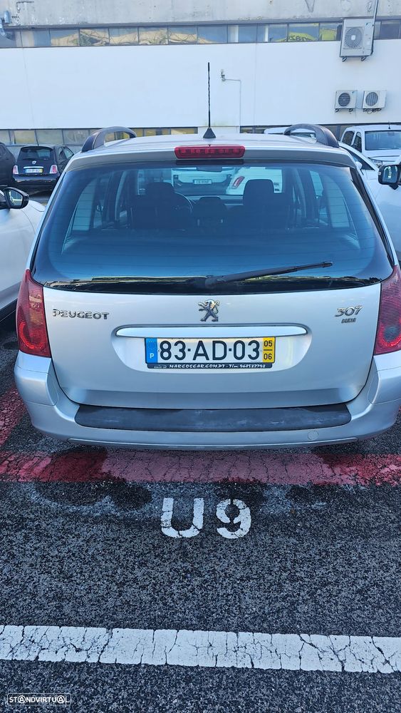 Peugeot 307 Break ver-1-4-hdi-xs - 1