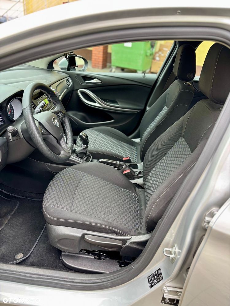 Opel Astra 1.6 CDTI Sports Tourer Active - 8