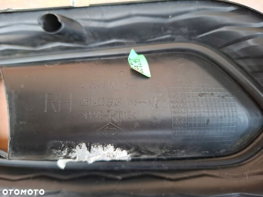 KRATKA PRAWA RENAULT KADJAR LIFT ORYGINAŁ ŁADNY STAN - 6