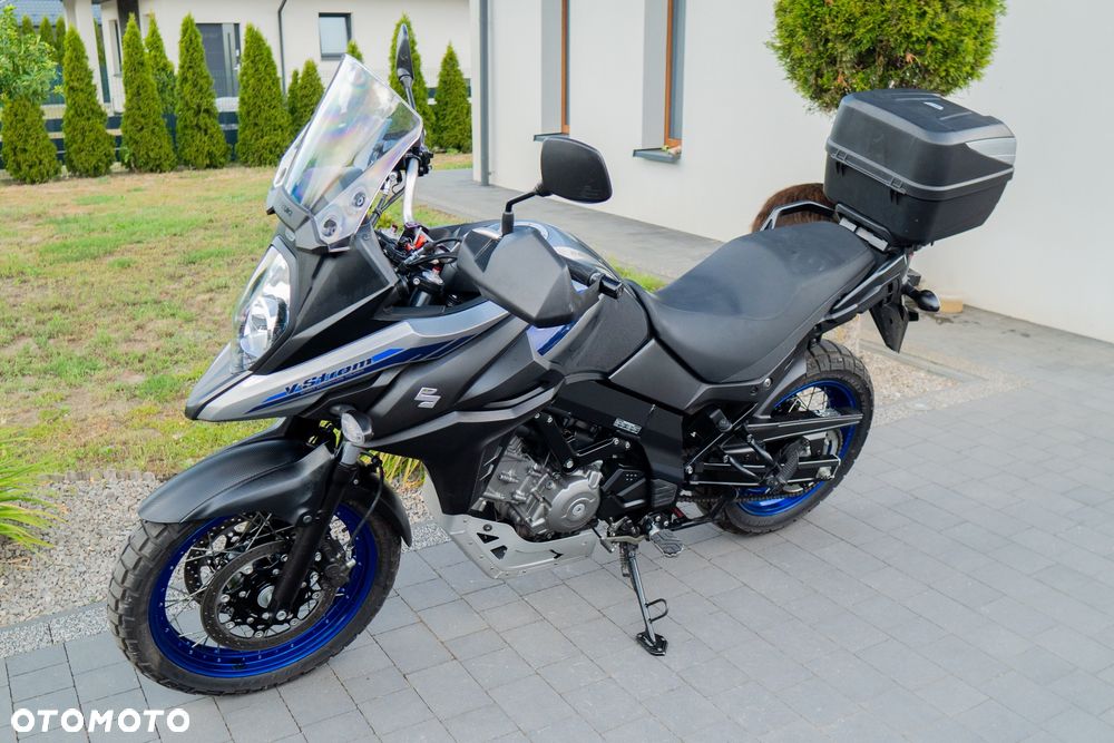 Suzuki V-STROM - 7