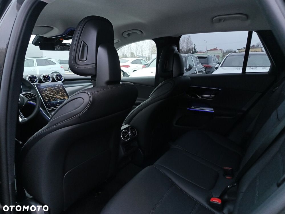 Mercedes-Benz GLC - 26