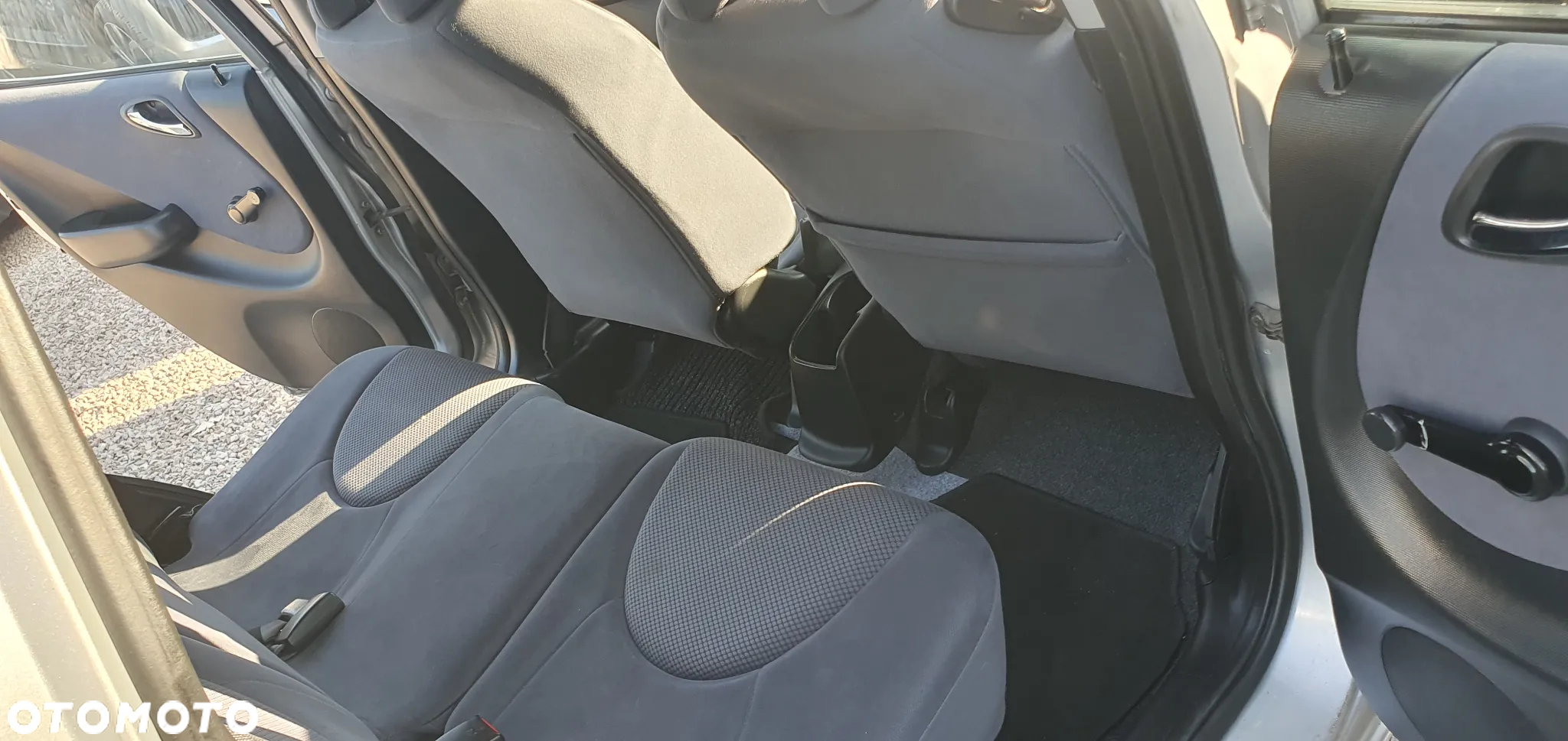 Honda Jazz 1.4 LS - 11