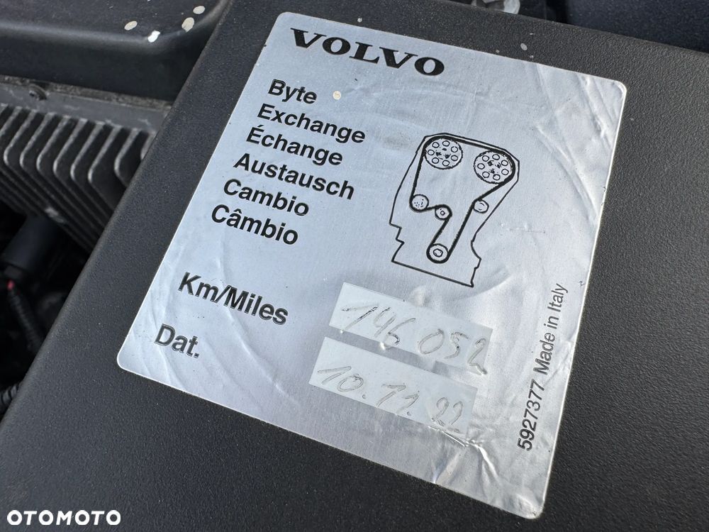 Volvo V90 D5 AWD Geartronic Inscription - 38