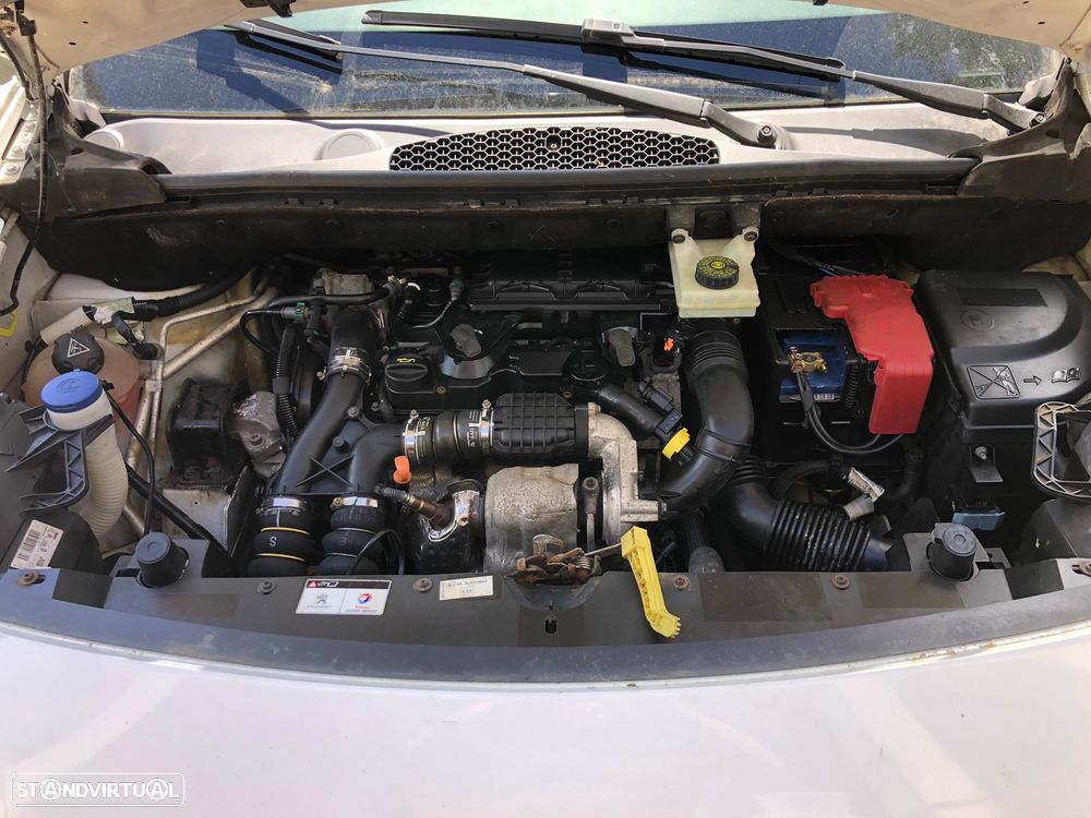 Peugeot Partner 1.6 HDi Confort - 12