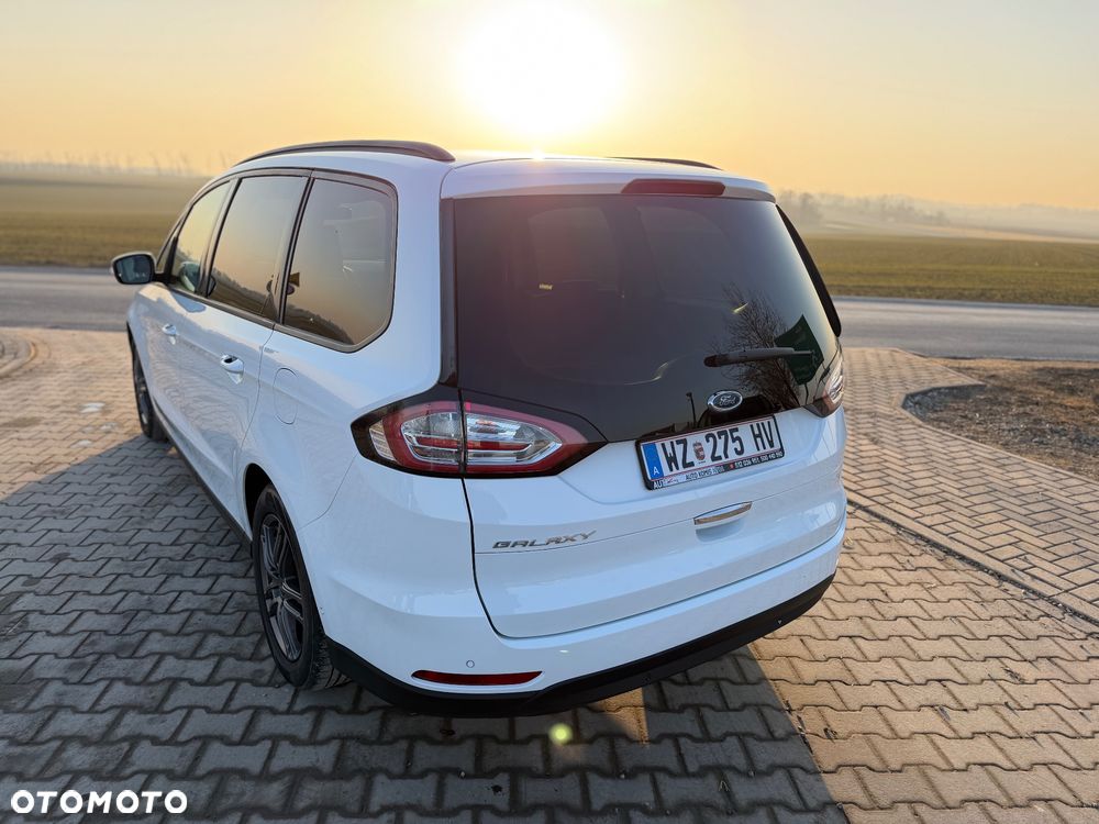 Ford Galaxy 2.0 TDCi Trend - 13
