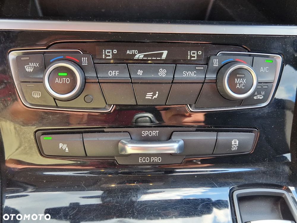 BMW Seria 2 218d Sport-Aut Advantage - 20