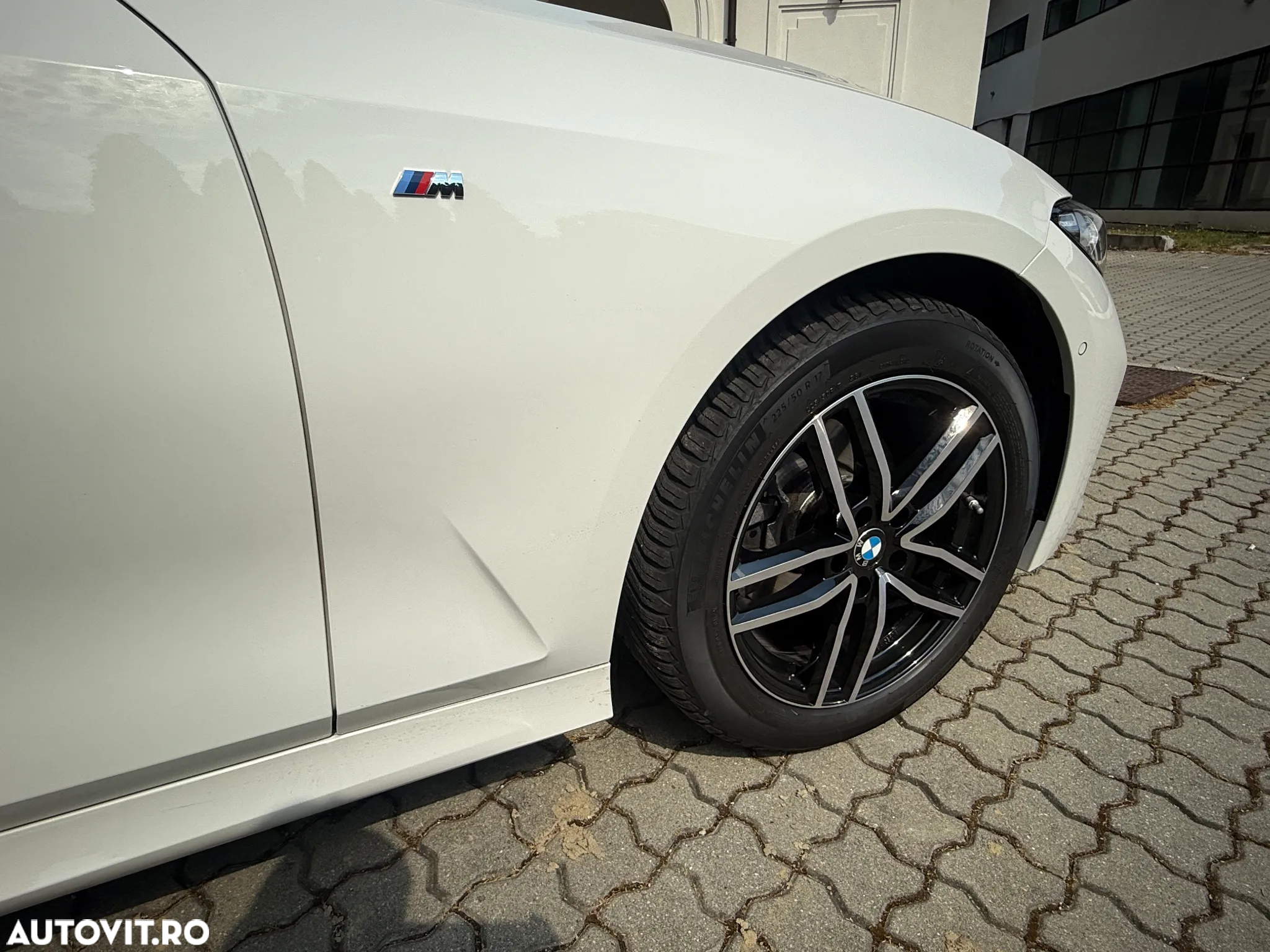 BMW Seria 3 320i AT - 24