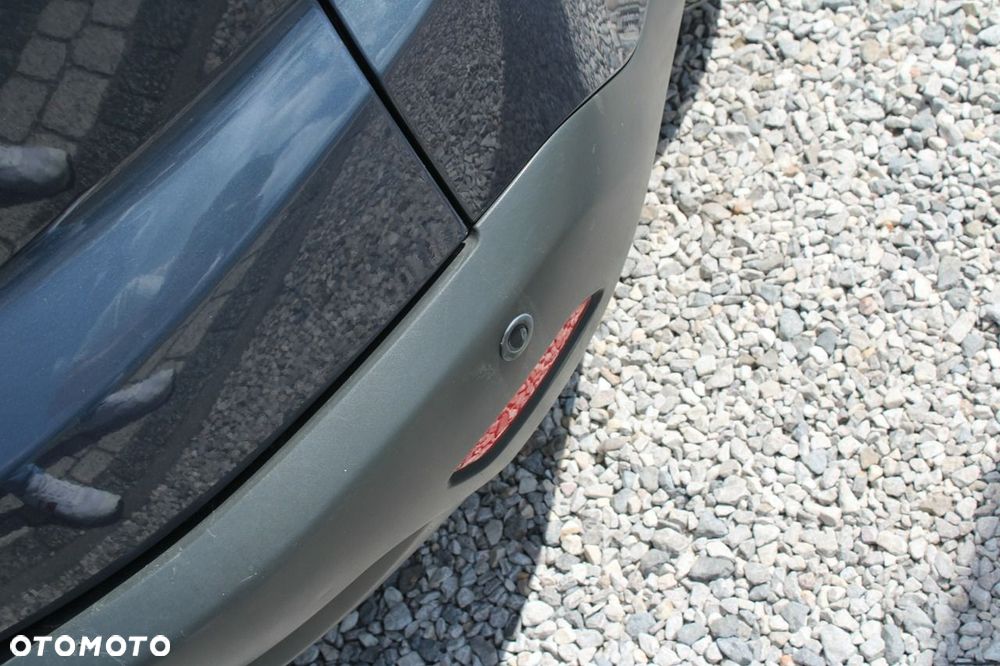 Ford S-Max - 11