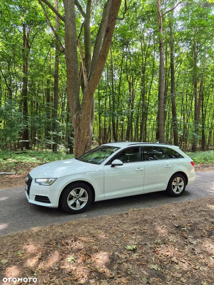 Audi A4 Avant - 2