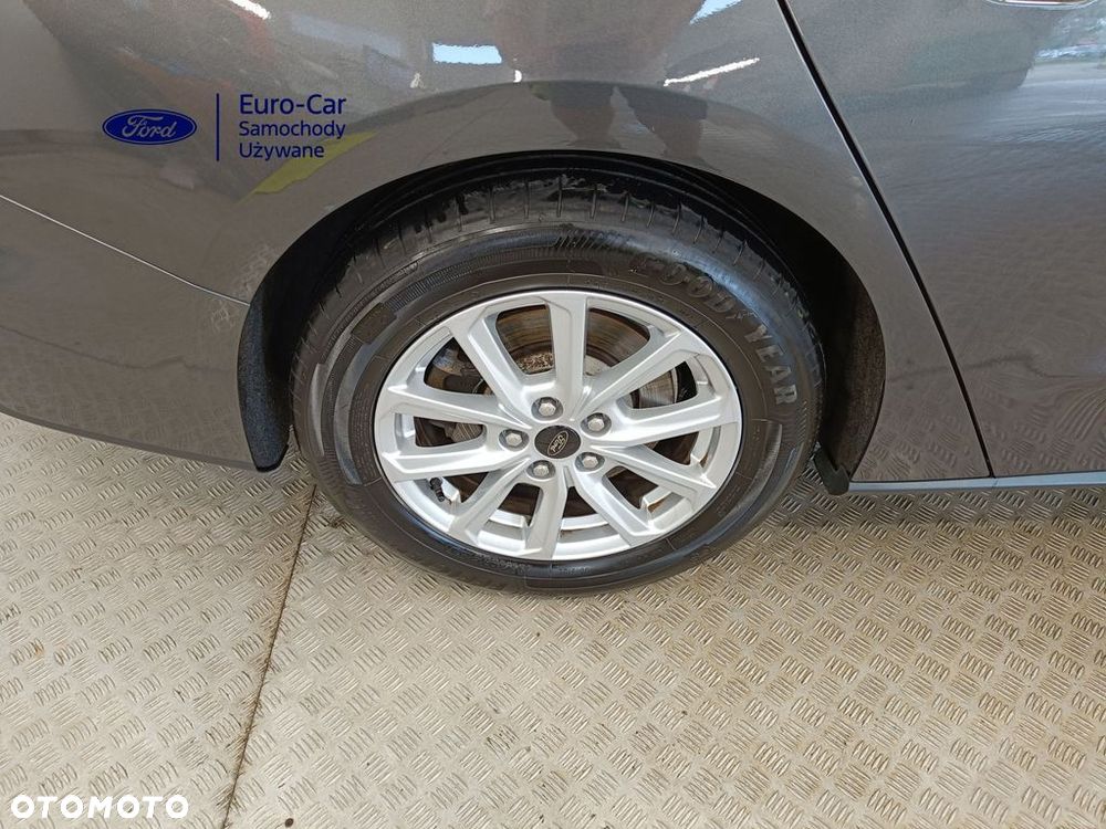 Ford Focus 1.5 EcoBlue Start-Stopp-System TITANIUM - 32