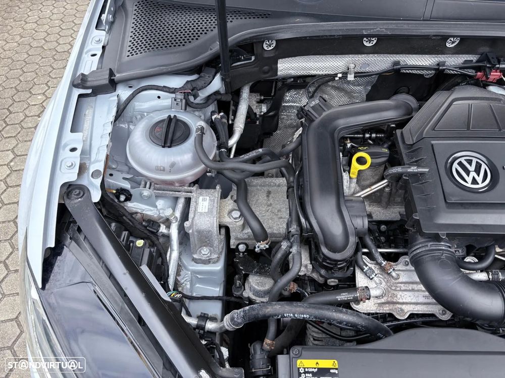 VW Golf 1.0 TSI Confortline - 17