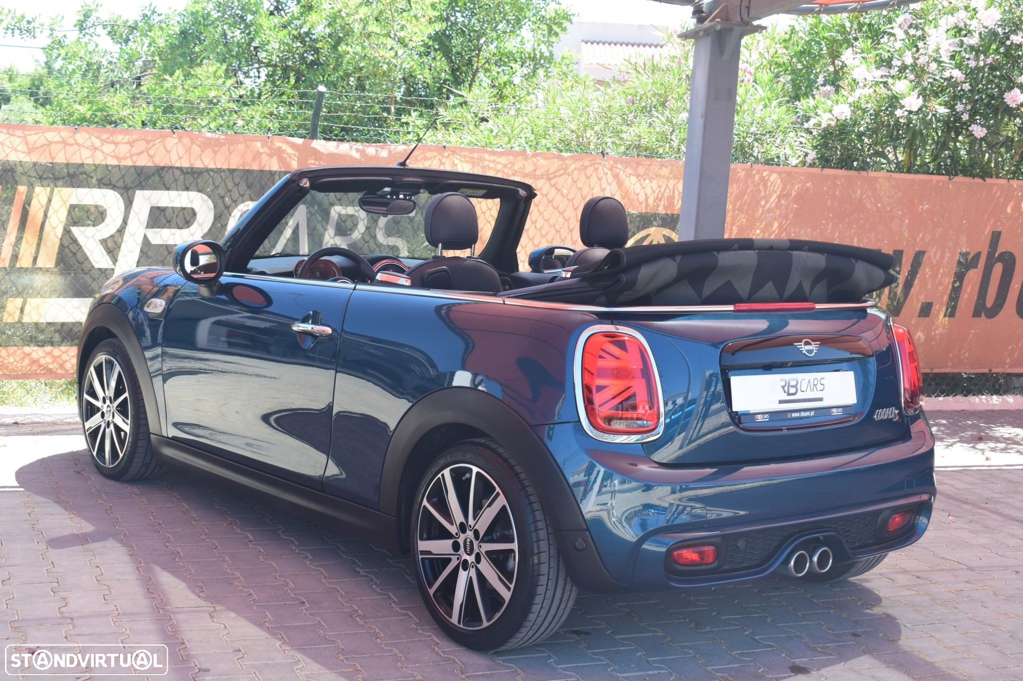 MINI Cabrio - 5