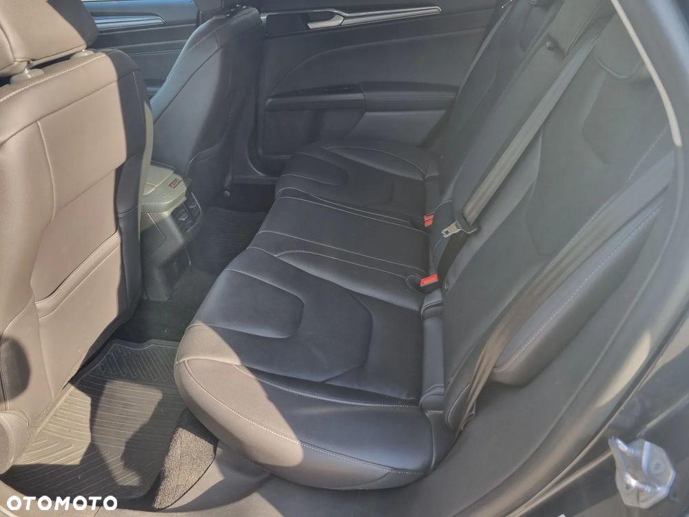 Ford Mondeo SW 2.0 Ti-VCT Business Edition - 19