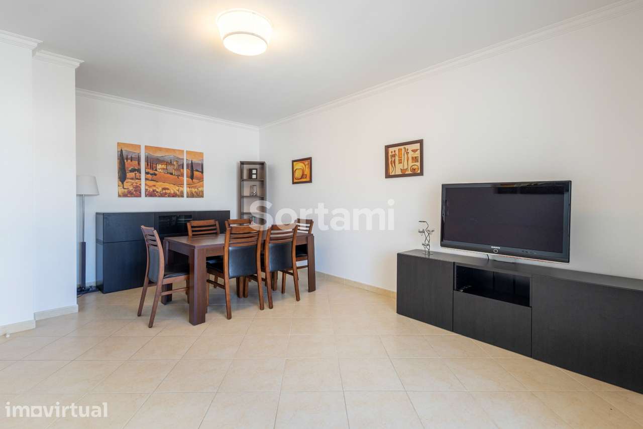 Apartamento T2 Venda em Quarteira,Loulé - Grande imagem: 2/17
