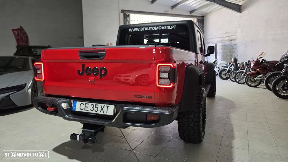 Jeep Gladiator 3.0 CRD Sport AT8 - 14