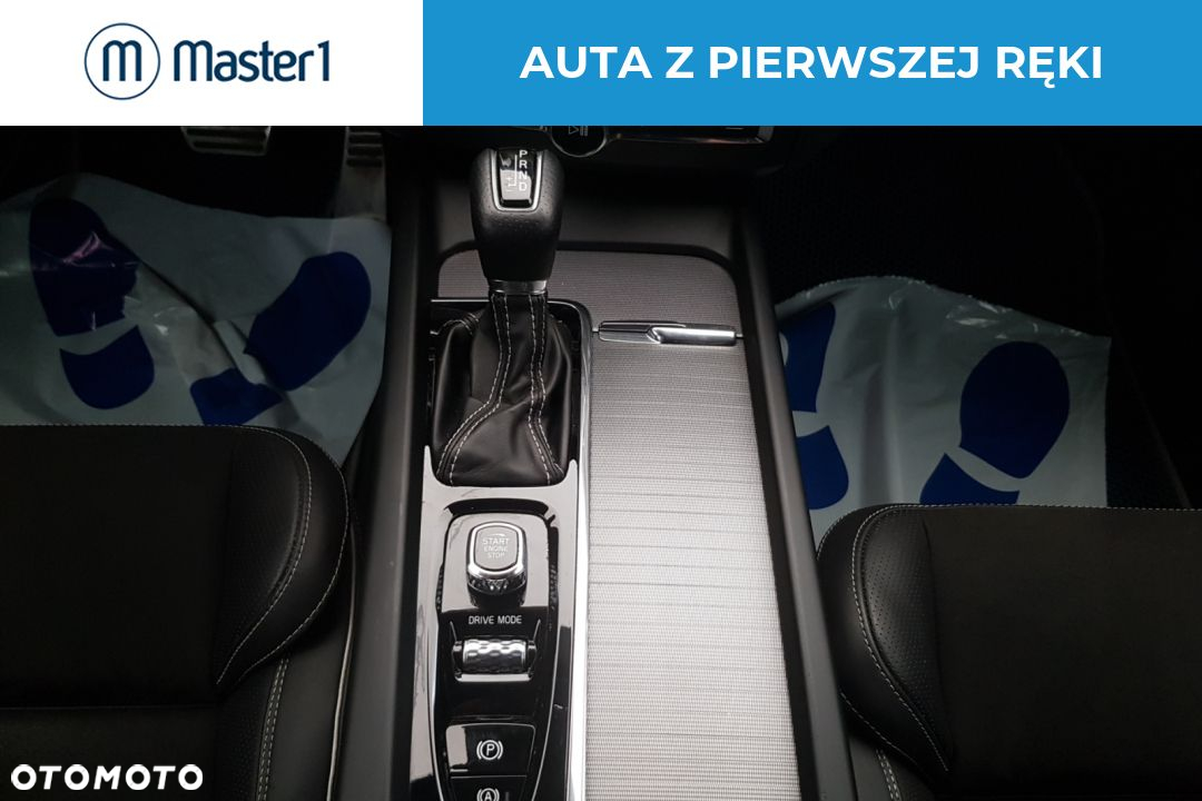 Volvo XC 60 T5 GPF AWD R-Design - 20