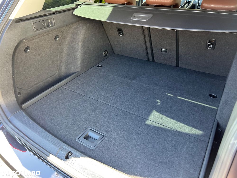 Volkswagen Golf 2.0 TDI DSG BMT Highline - 22