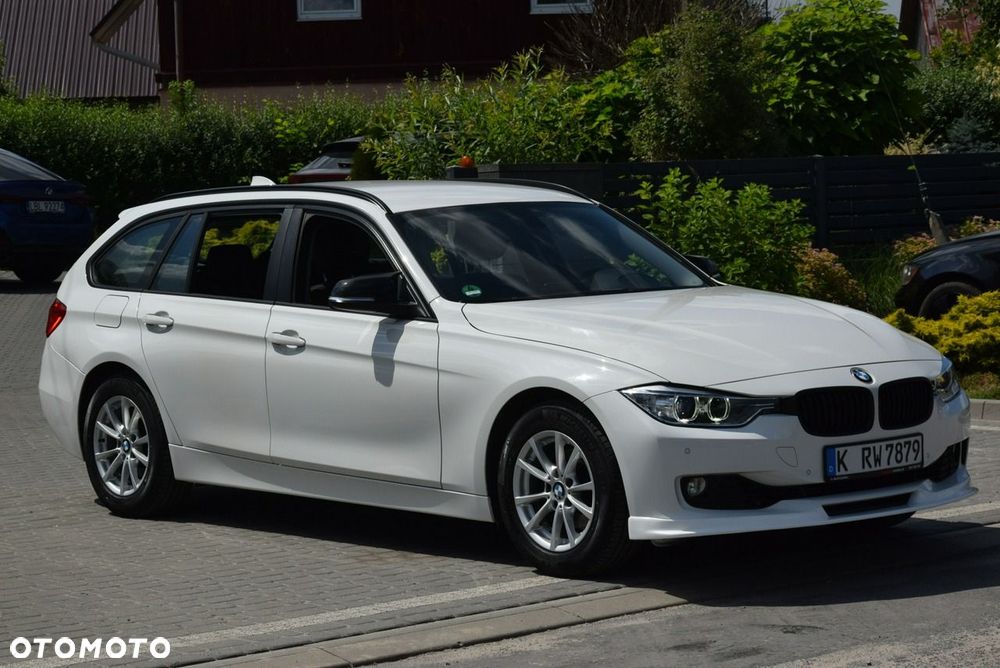 BMW Seria 3 318d Blue Performance - 1