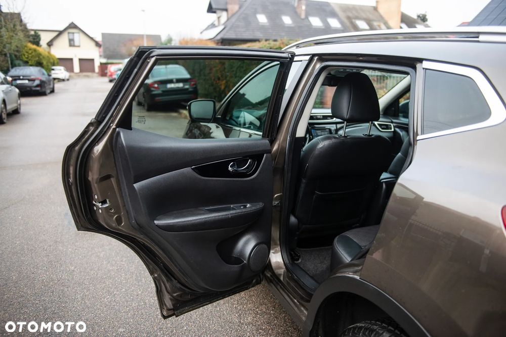 Nissan Qashqai 1.2 DIG-T Xtronic 360 - 22