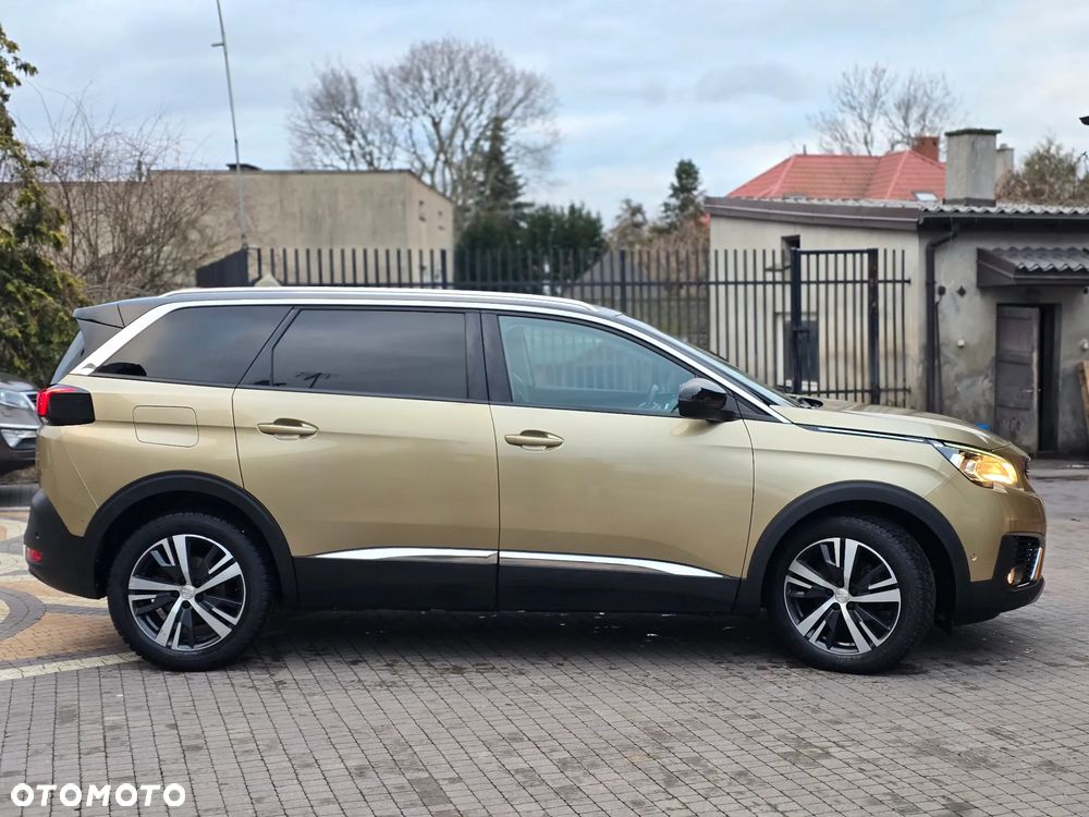 Peugeot 5008 - 15
