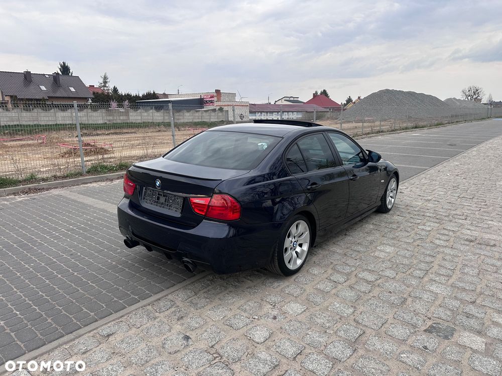 BMW Seria 3 320i Edition Sport - 5