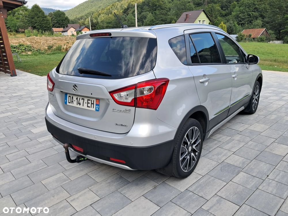 Suzuki S-Cross - 12