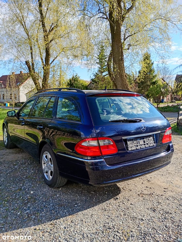 Mercedes-Benz Klasa E 200 Kompressor Classic - 3