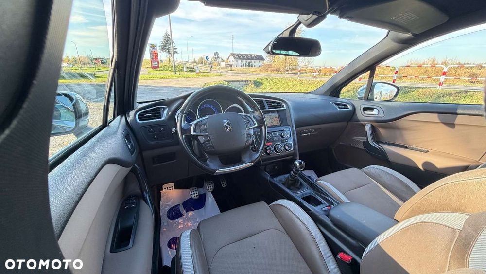 Citroën DS4 2.0 HDi SportChic - 20
