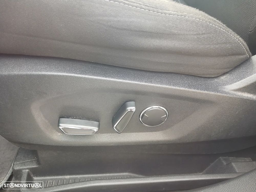 Ford S-Max 2.0 TDCi Titanium Powershift - 21