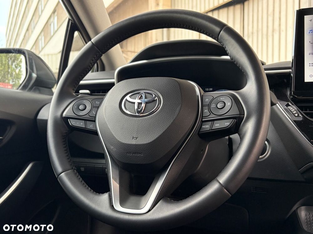 Toyota Corolla 1.8 Hybrid Comfort - 23