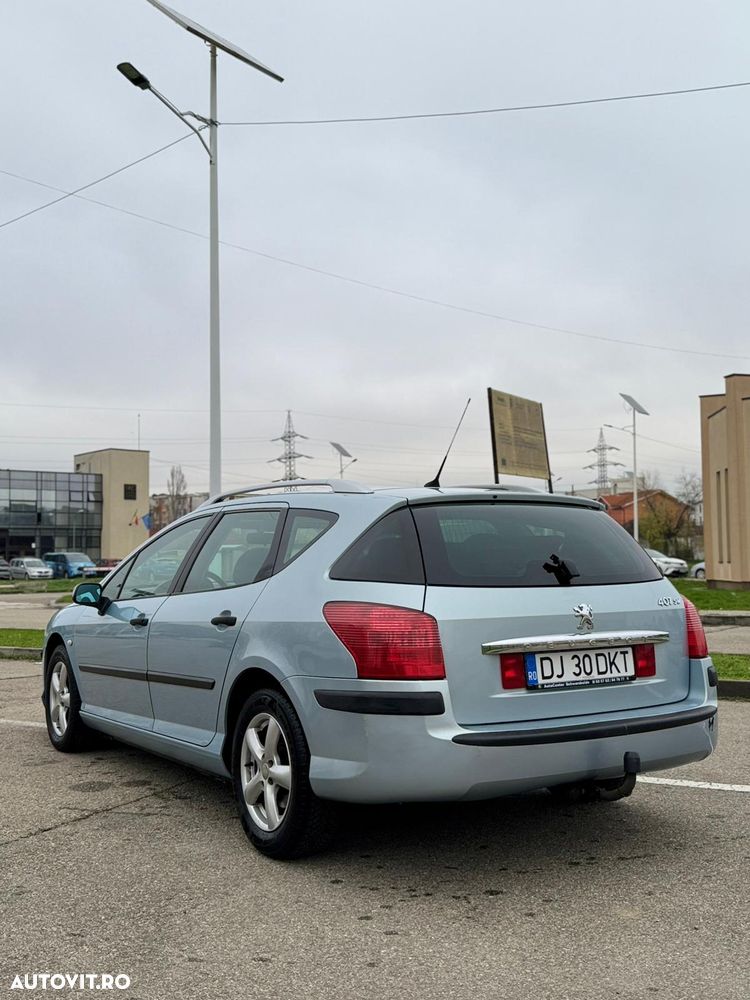 Peugeot 407 SW 115 - 12