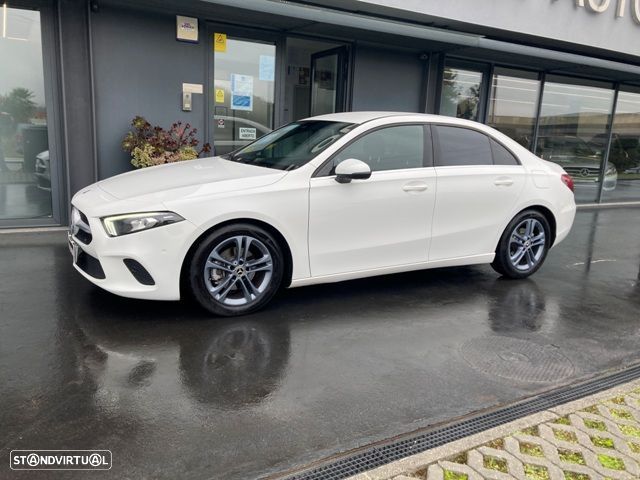 Mercedes-Benz A 180 Limousine d Progressive Aut. - 4