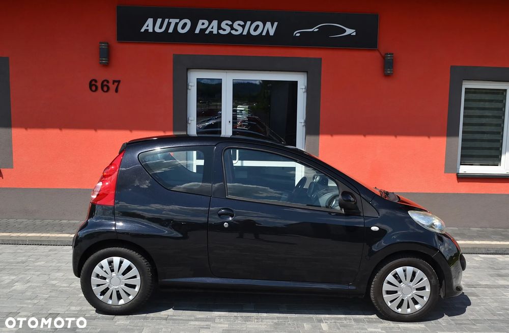 Peugeot 107 70 Urban Move - 4