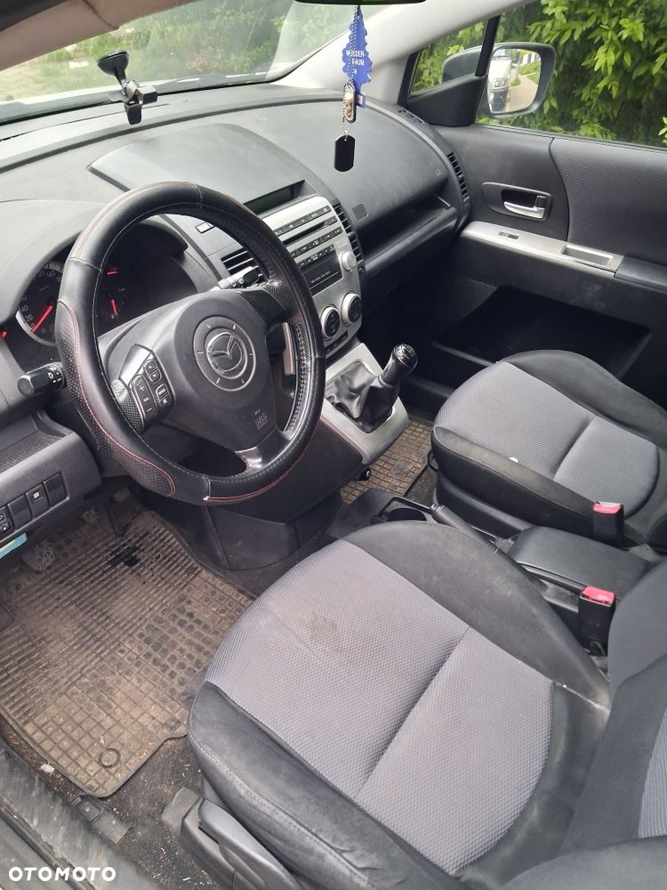 Mazda 5 - 3