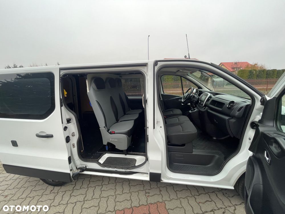 Renault Trafic - 26