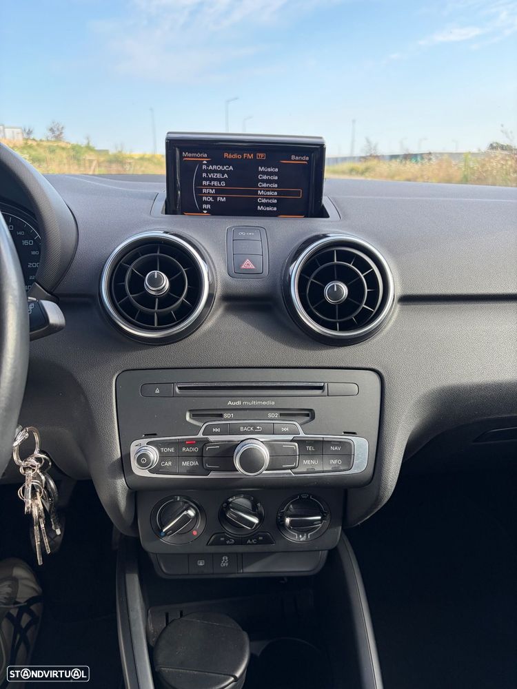 Audi A1 Sportback 1.4 TDI S-line - 9