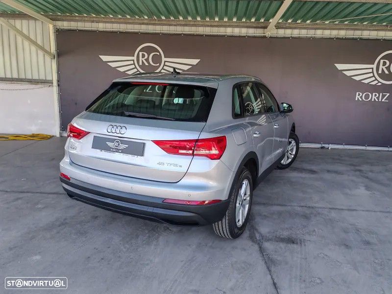 Audi Q3 45 TFSIe S tronic — fotografia 5