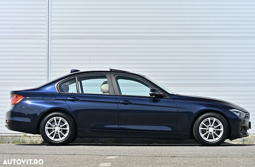 BMW Seria 3 320d Efficient Dynamic Edition Aut. Modern Line - 12