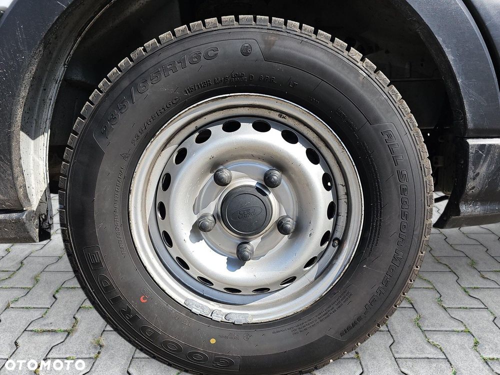 Ford transit - 12