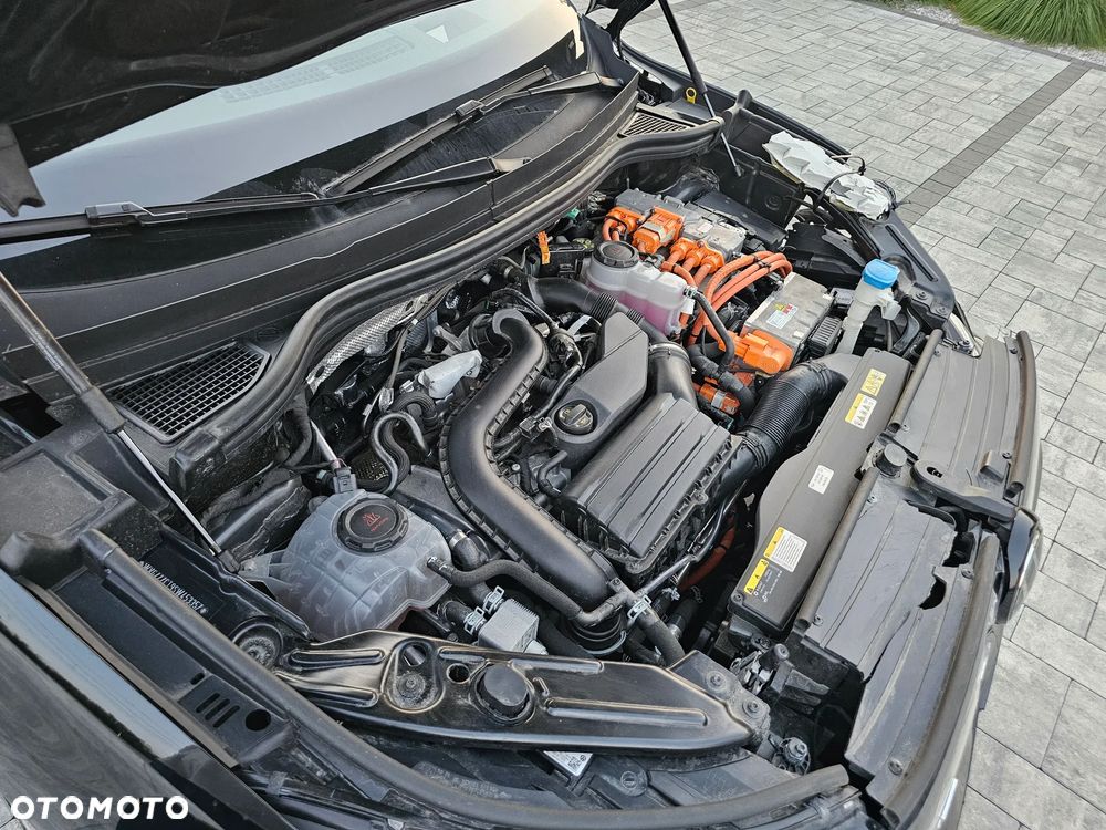 Volkswagen Tiguan 1.5 eHybrid OPF DSG R-Line - 16