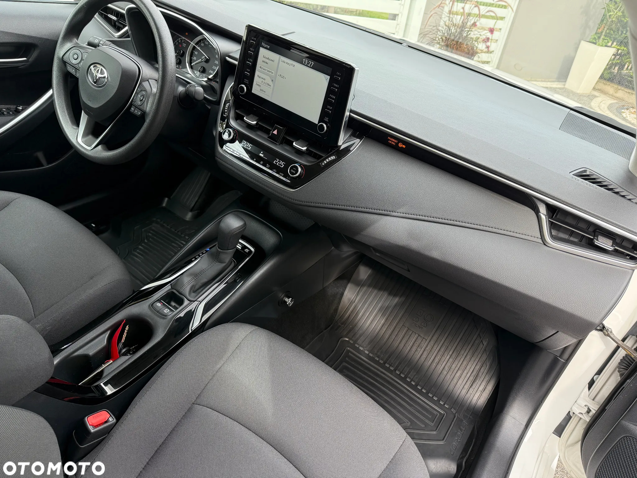 Toyota Corolla 1.8 Hybrid Active - 20