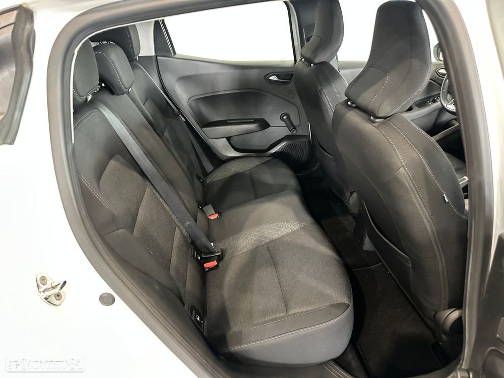 Renault Clio 1.0 TCe Evolution - 29