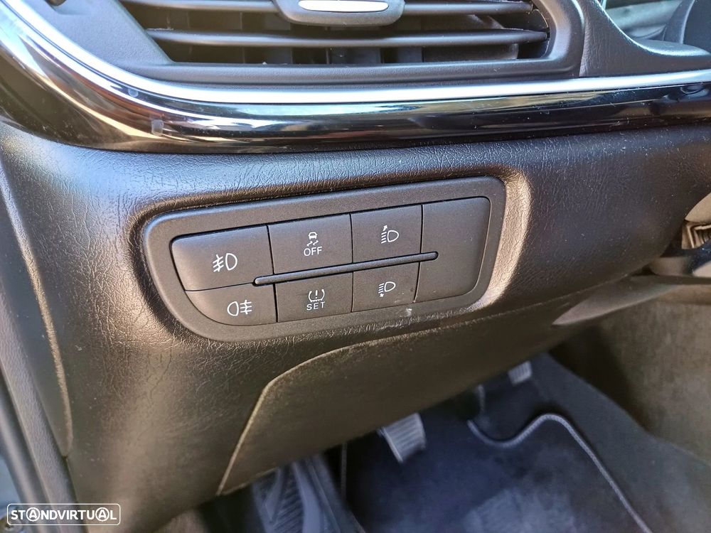 Fiat Tipo Cross 1.3 Multijet - 8