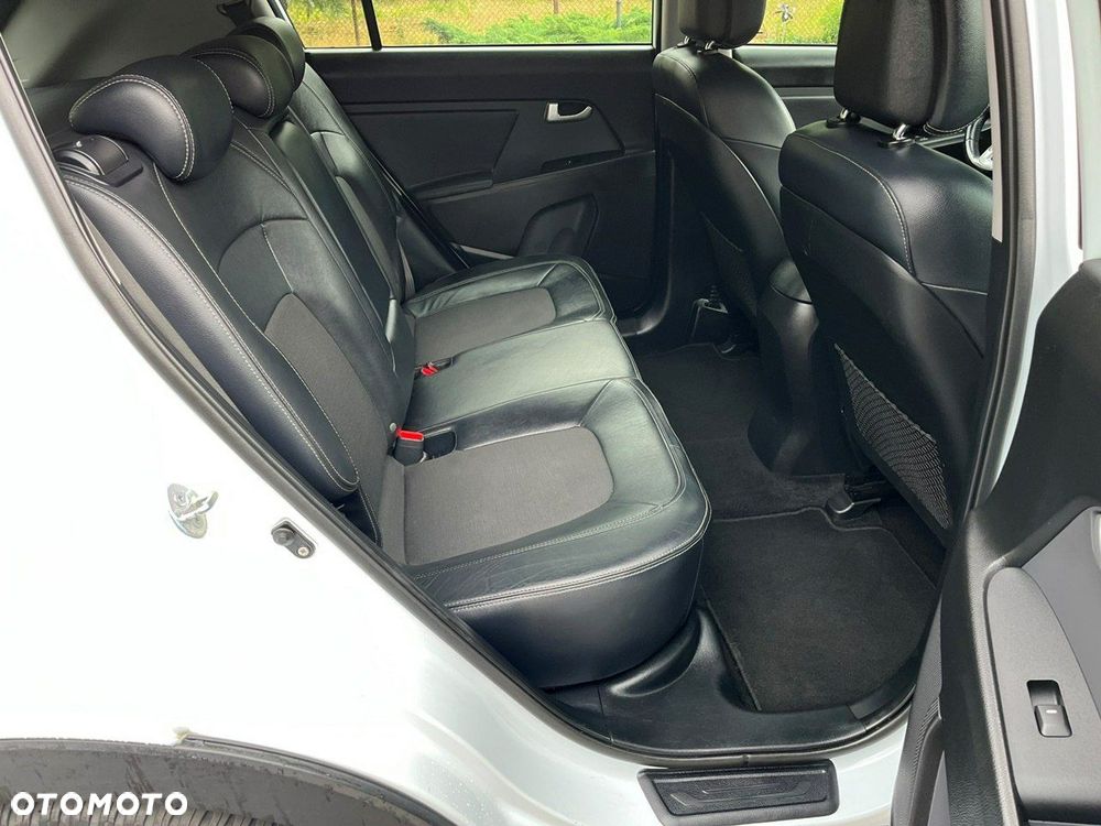 Kia Sportage - 10