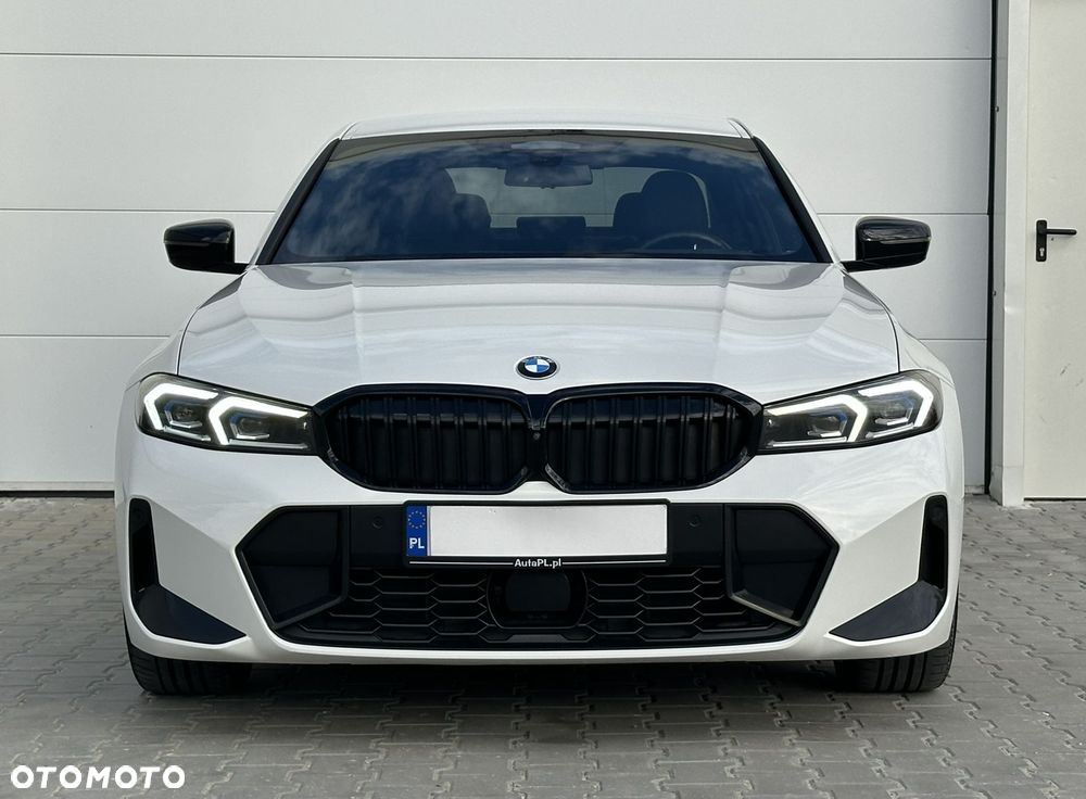 BMW 3 Series 2024 photo 4