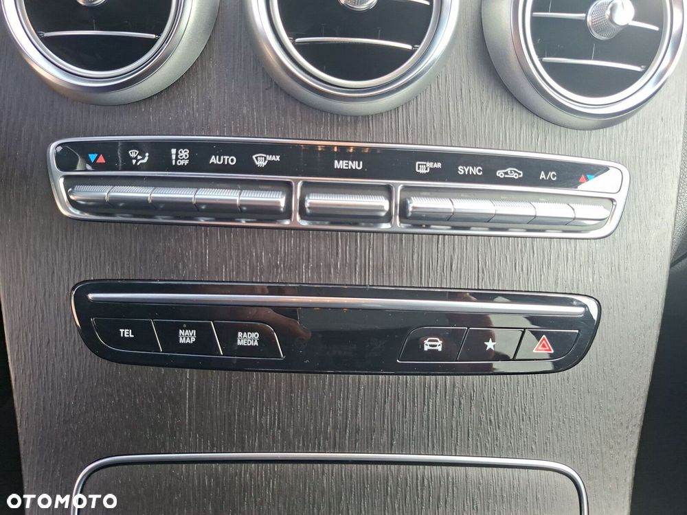 Mercedes-Benz GLC - 24