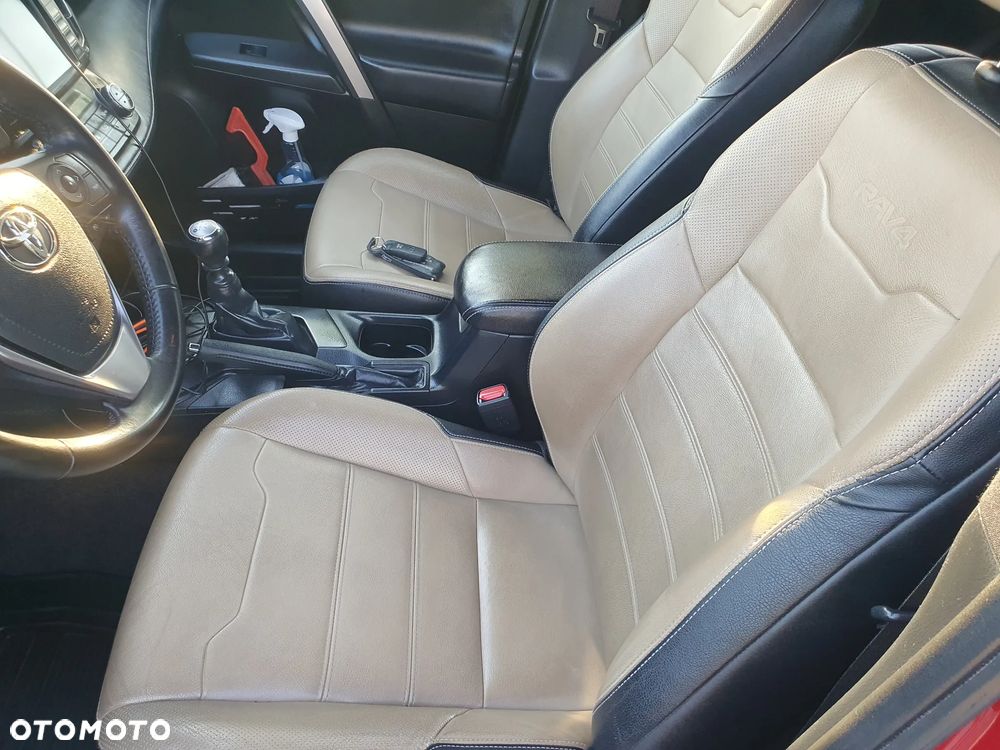 Toyota RAV4 2.0 Premium 4x4 - 15