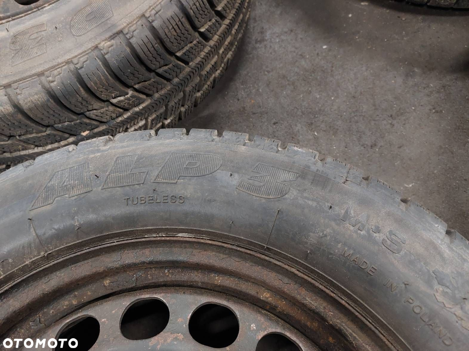 FELGI STALOWE 4 SZT 3C0601027AH 5X112 6,5Jx16 ET42 FI57,1 PASSAT A4 - 4