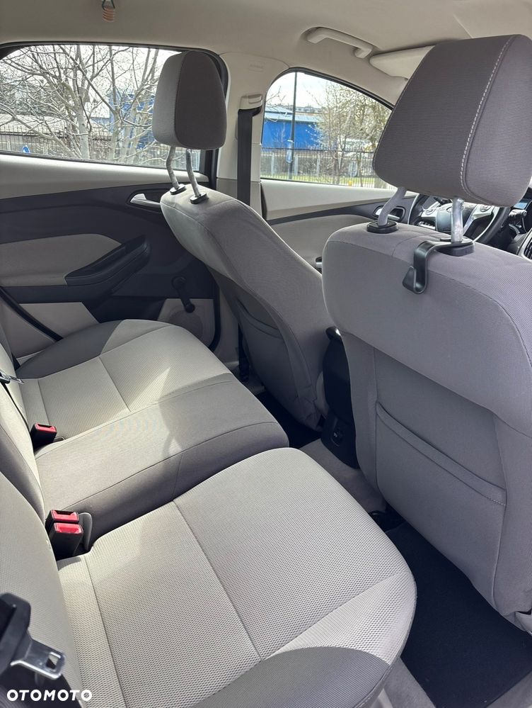 Ford Focus 1.6 EcoBoost Titanium - 12